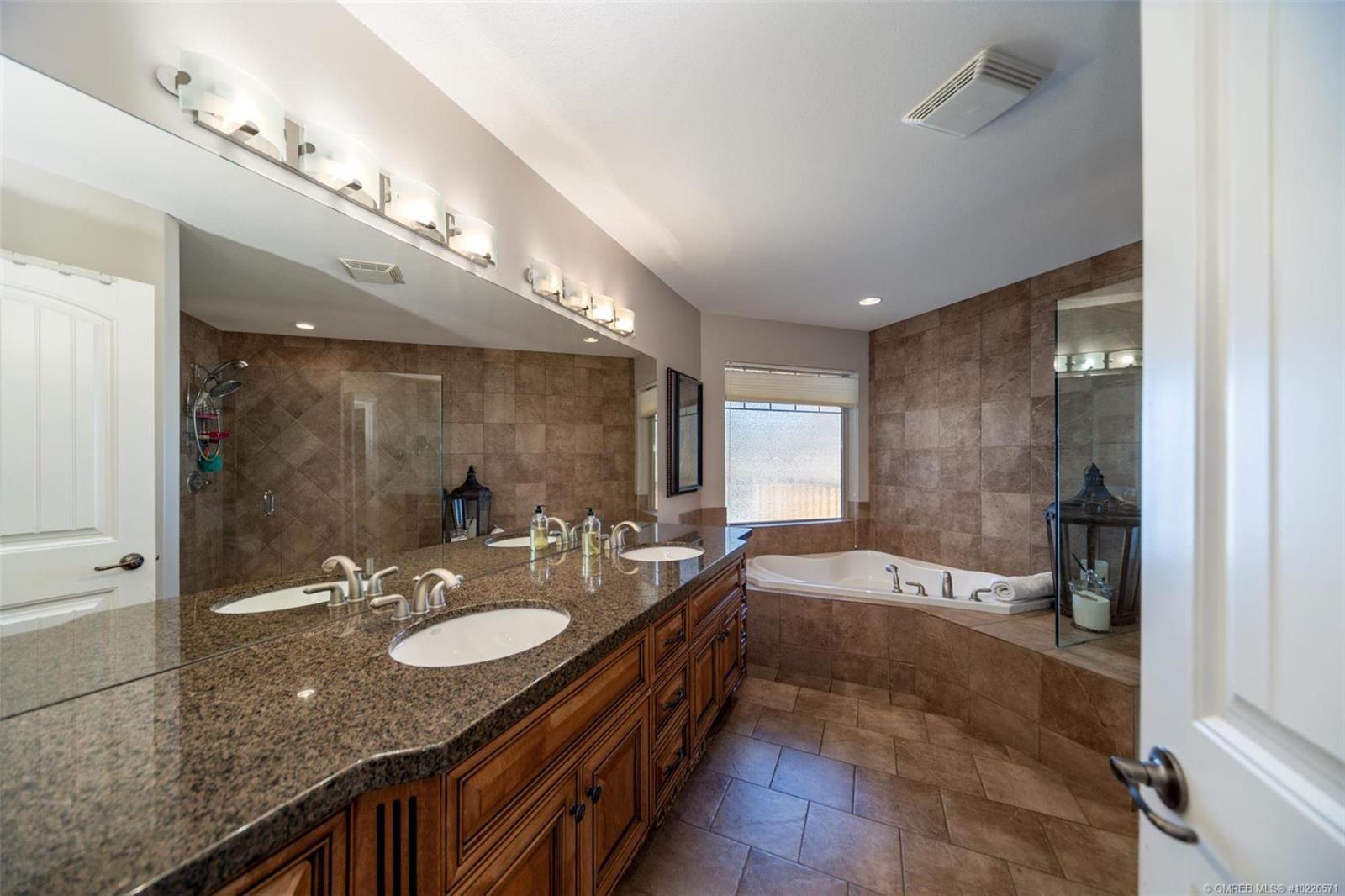 333 Quilchena Drive, Kelowna, BC, V1W 4Y9 10226571 Richard Deacon