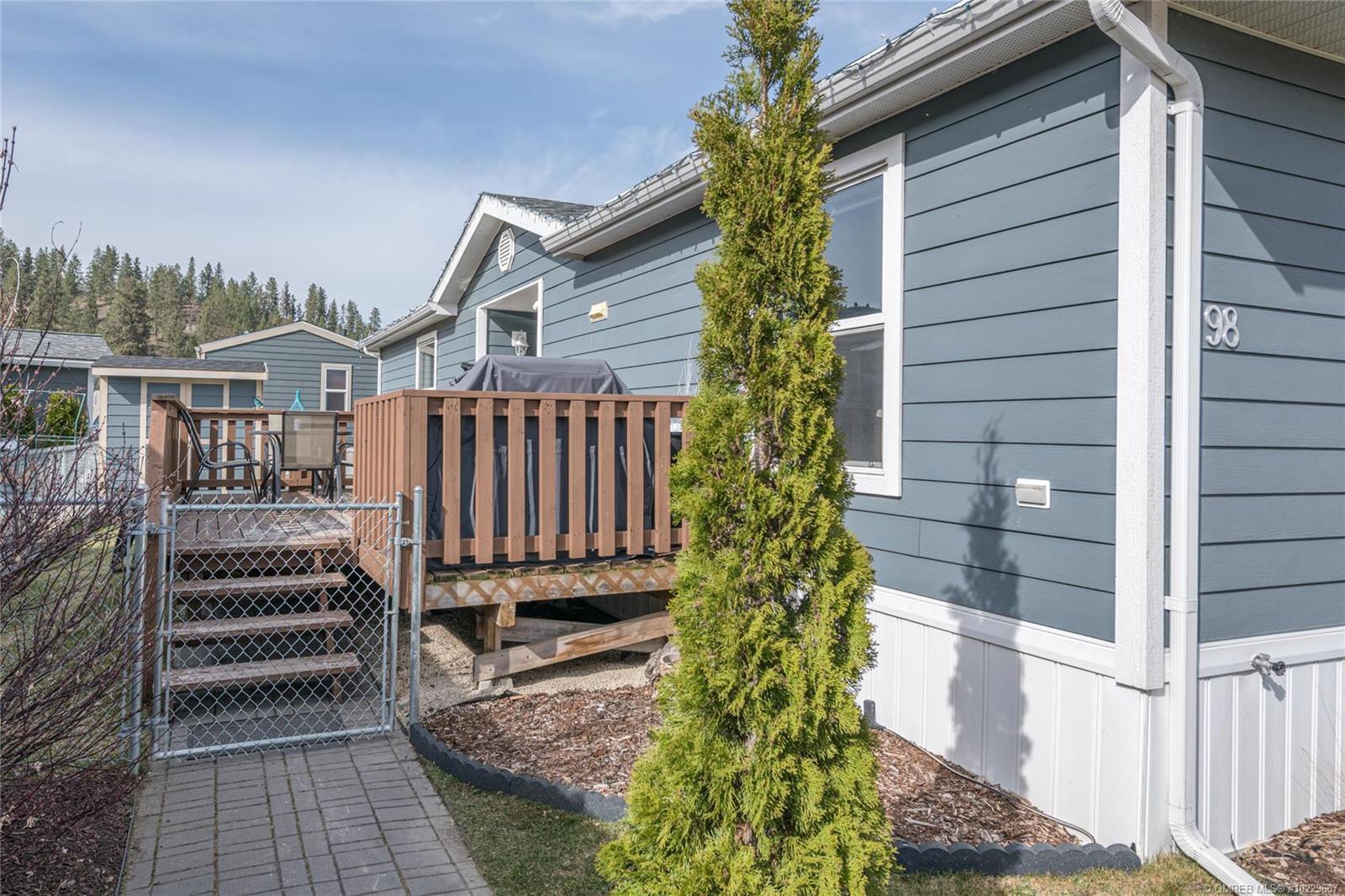 98 12560 Westside Road, Vernon, BC, V1H 1S9 10229687 Anne Murphy