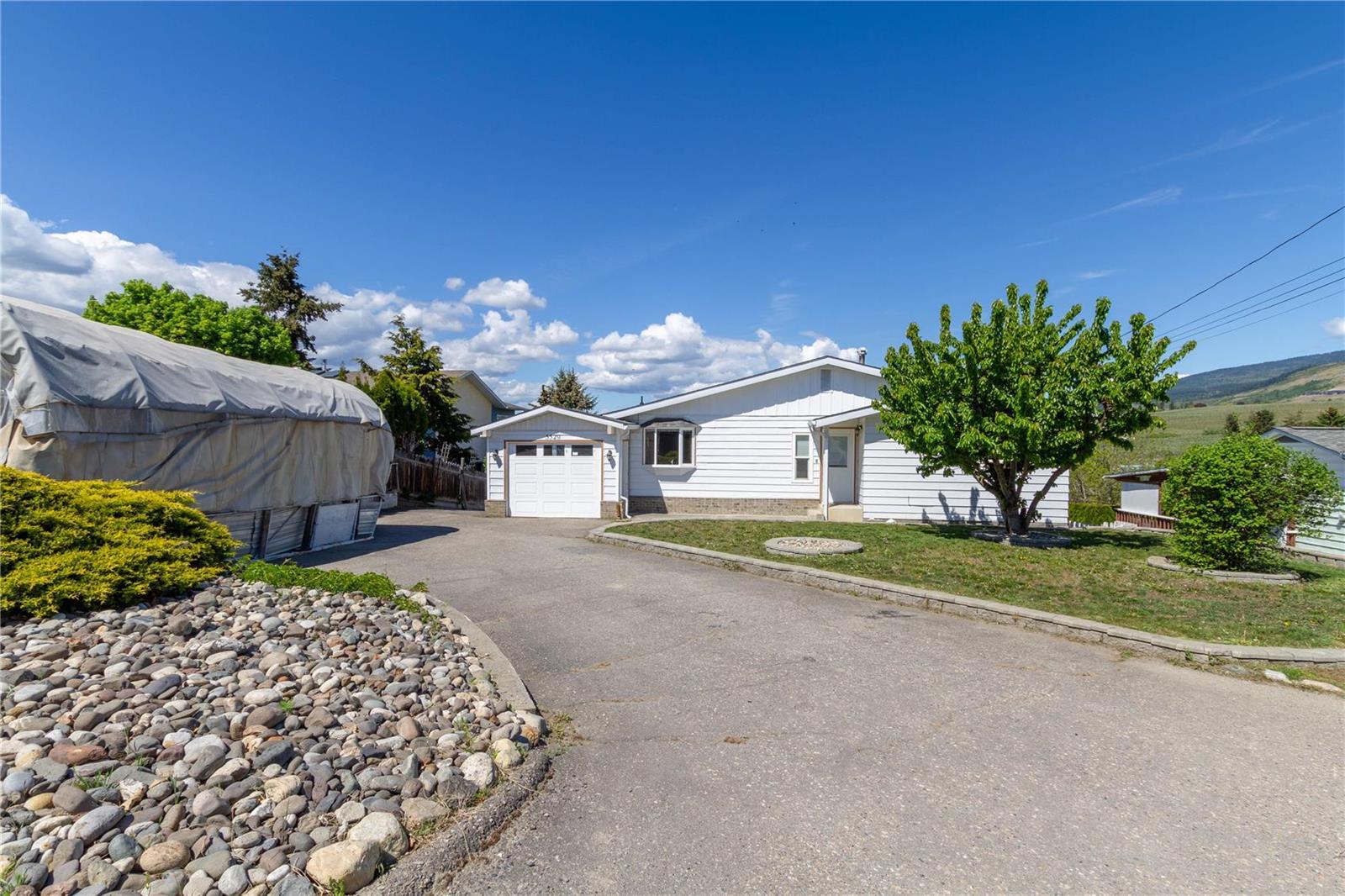 5529 Pearson Road, Vernon, BC, V1B 3K8 10231716 Dan Reinhardt