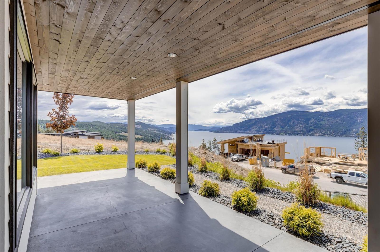 9438 Ledgestone Road, Lake Country, BC, V4V 0A4 10232344 The