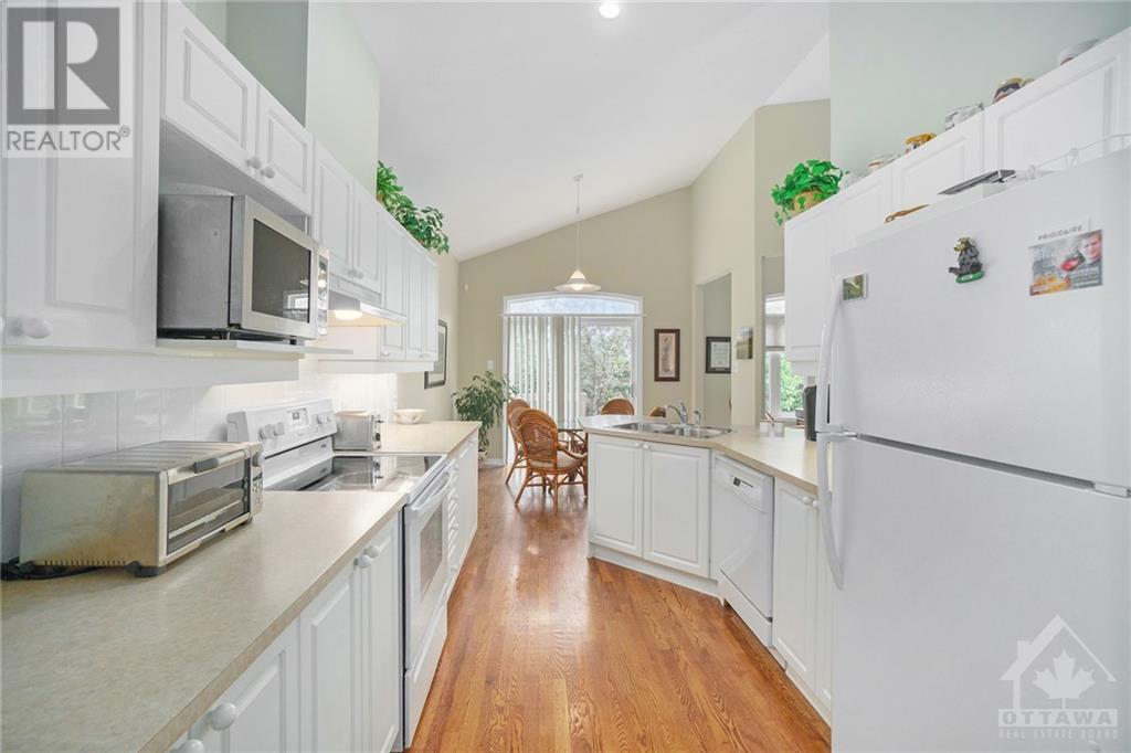 51 Kinmount Private, Kanata, ON, K2T 1K3 1244555 MacGowan Team Mike, Ken & Daren