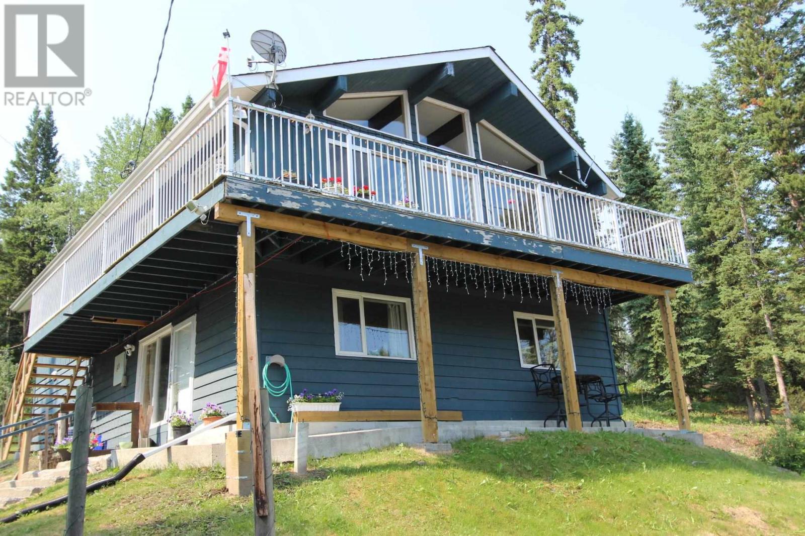 6348 Wolfe Road, 100 Mile House, BC, V0K 2E3 R2600213 Gisela Janzen