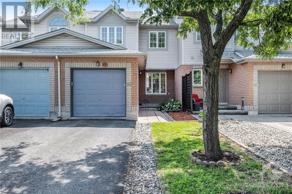 20 Kincardine Drive, Ottawa, ON, K2V 1B3 1251834 MacGowan Team