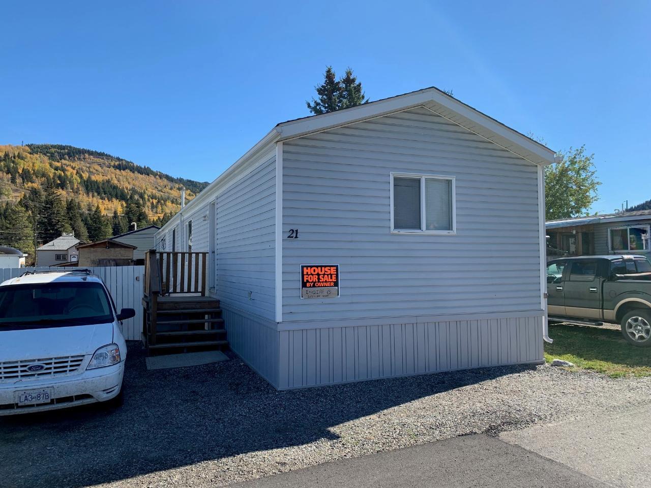 21 100 Industrial 1 Road, Sparwood, BC, V0B 2G0 2461402 RE/MAX