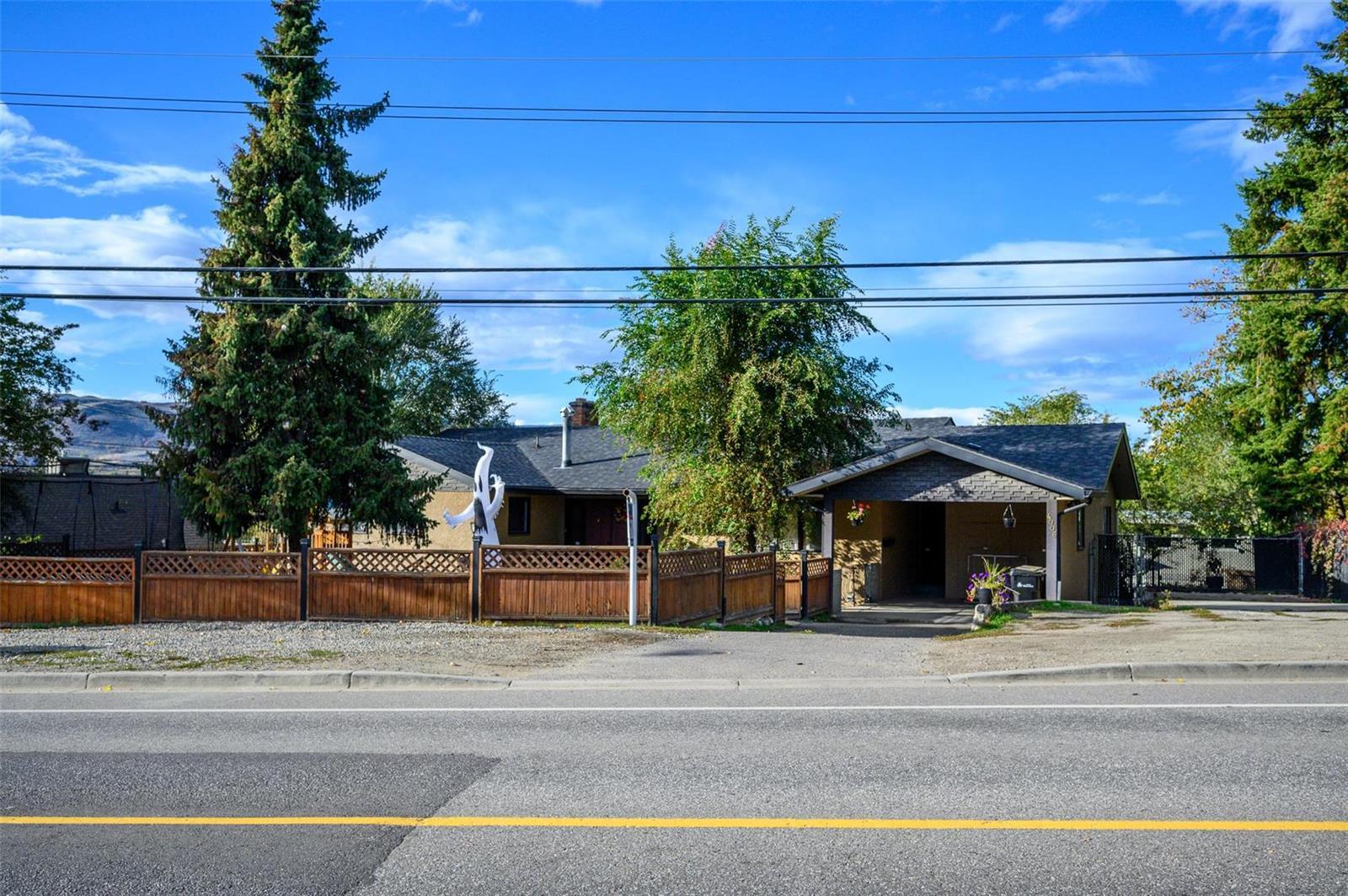 4006 Pleasant Valley Road, Vernon, BC, V1T 4M2 10241416 Anne Murphy