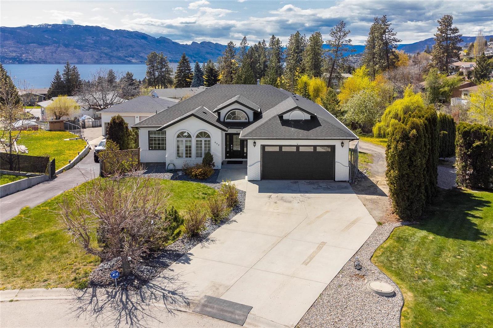999 Regal Road, West Kelowna, BC, V1Z 1S4 10245299 Invest in Kelowna