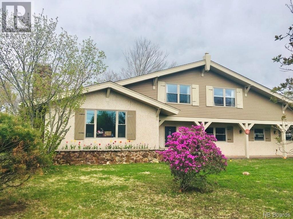 16 Wanda Crescent, French Village, NB, E2S 1A6 NB069566 Roberts Realty