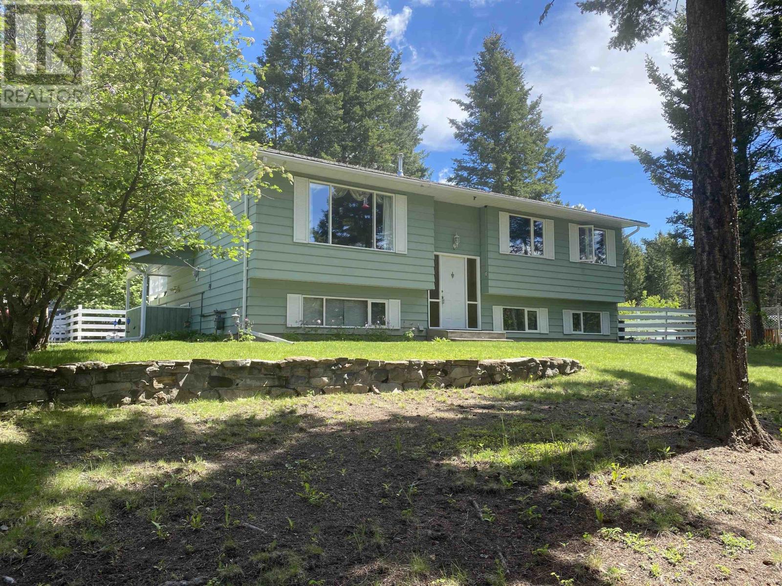 4759 Anzeeon Road, 108 Mile Ranch, BC, V0K 2Z0 R2696287 Gisela Janzen