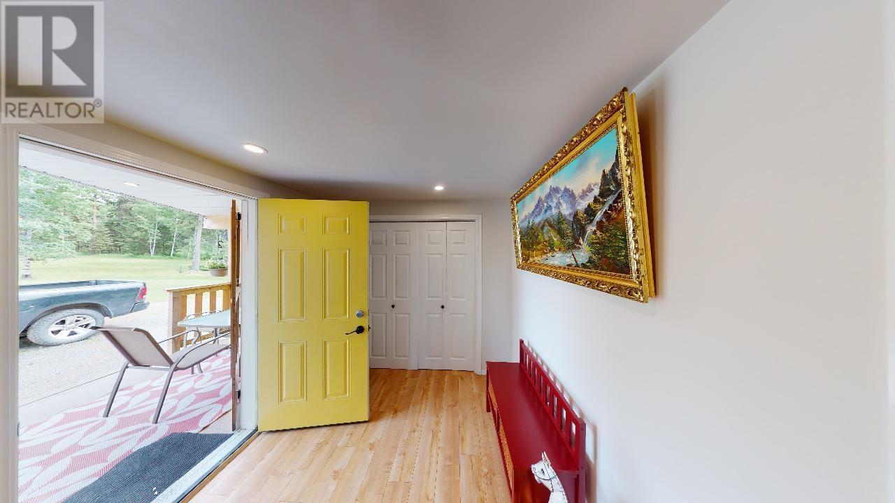 3845 Dodge Road, Lac la Hache, BC, V0K 1T1 R2709884 Gisela Janzen