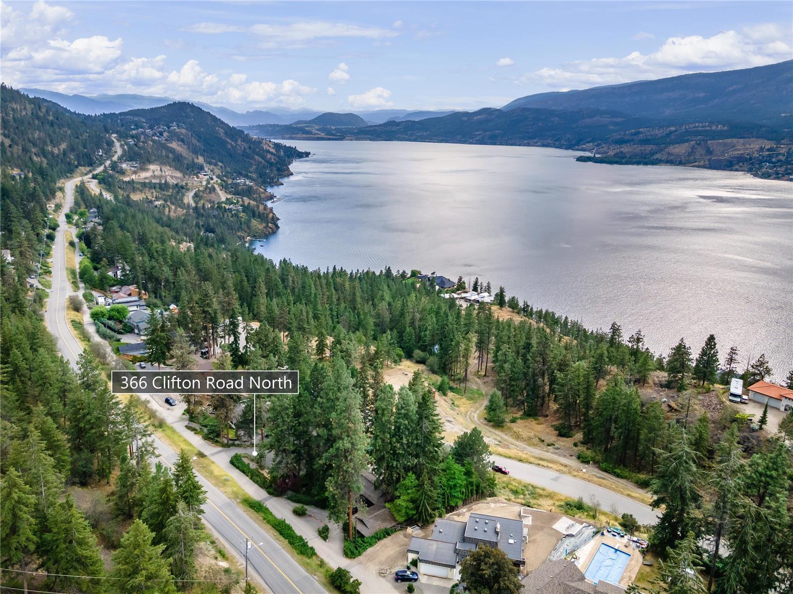 366 Clifton Road N, Kelowna, BC, V1V 1N4 10263185 Amir Shahidi Personal Real Estate