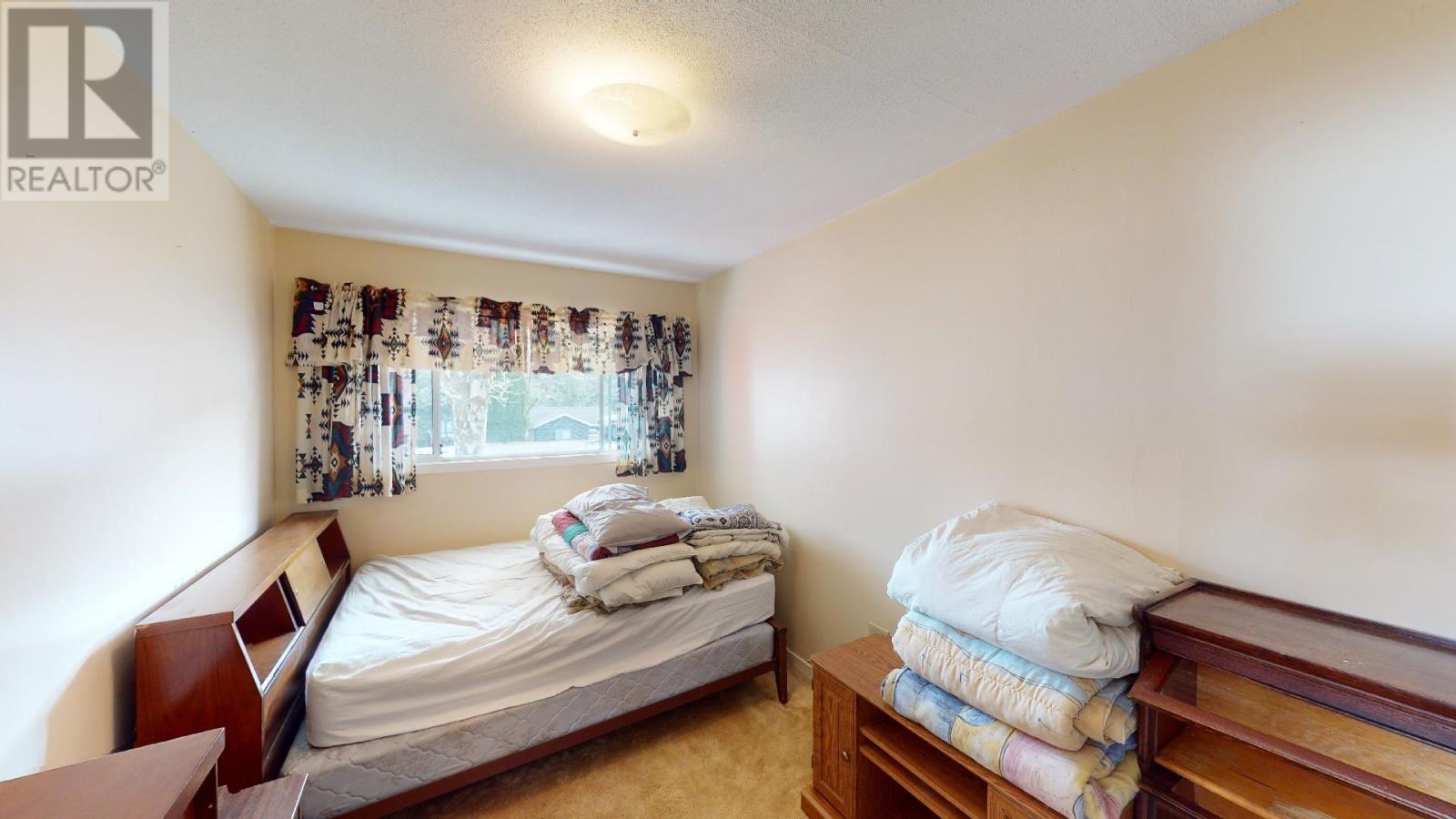 865 11th Avenue, Prince Rupert, BC, V8J 2W7 R2763284 Thai Pham