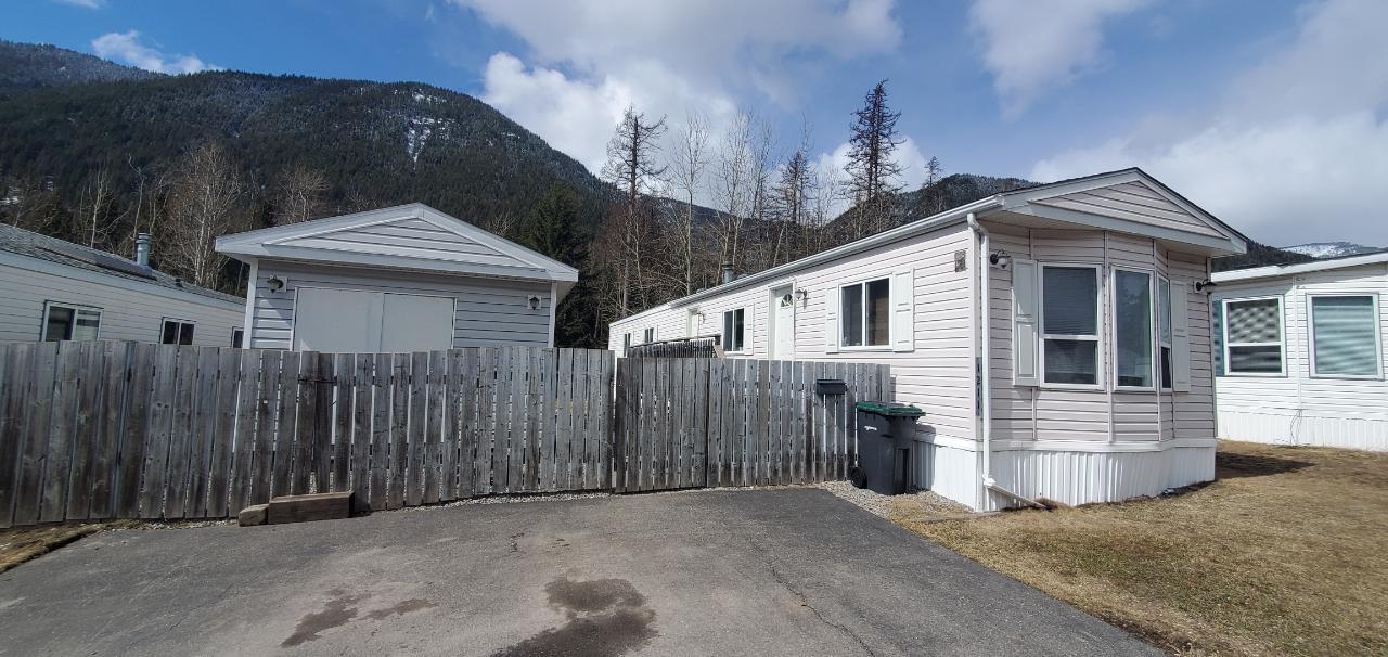 1211 Sycamore Road, Sparwood, BC, V0B 2G2 2470052 RE/MAX Elk Valley