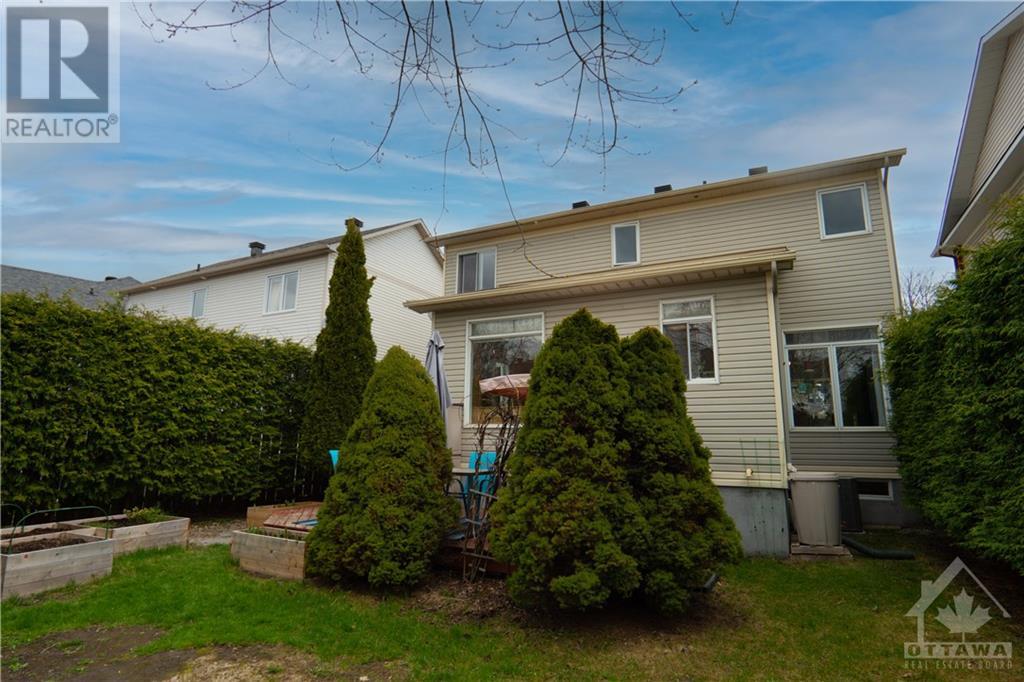 12 Apple Creek Crescent, Kanata, ON, K2M 2N3 1339298 MacGowan Team