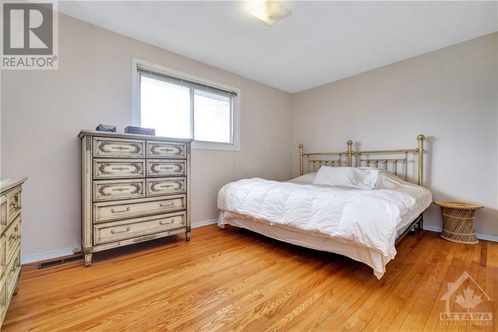 1903 Featherston Drive, Ottawa, ON, K1H 6P6 1340125 Di Salvo Real