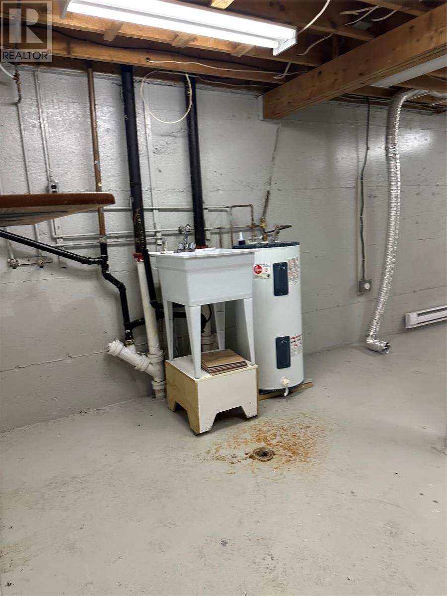 18 Hickman Place, St. John’s, NL, A1E 3X3 1258008 Hitchen, Underhay