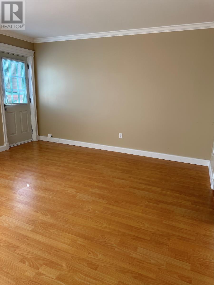 18 Hickman Place, St. John’s, NL, A1E 3X3 1258008 Hitchen, Underhay