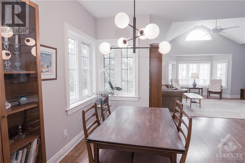 52 Castle Glen Crescent, Kanata, ON, K2L 4H1 1342837 MacGowan Team Mike, Ken & Daren