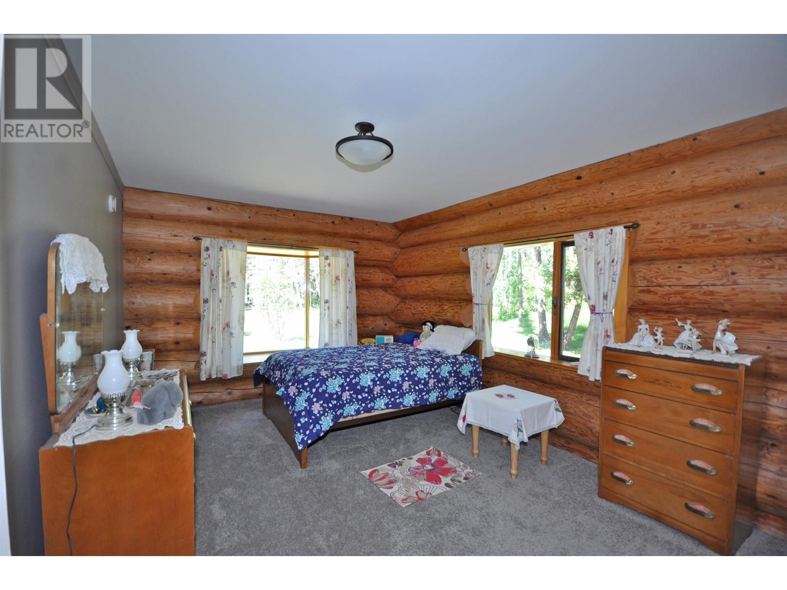1527 Hodgson Road, Williams Lake, BC, V2G 4X8 R2787422 Pauline