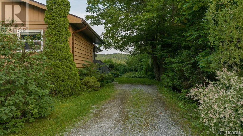 15 Gordon Lane, Rothesay, NB, E2S 1A7 NB089189 Roberts Realty