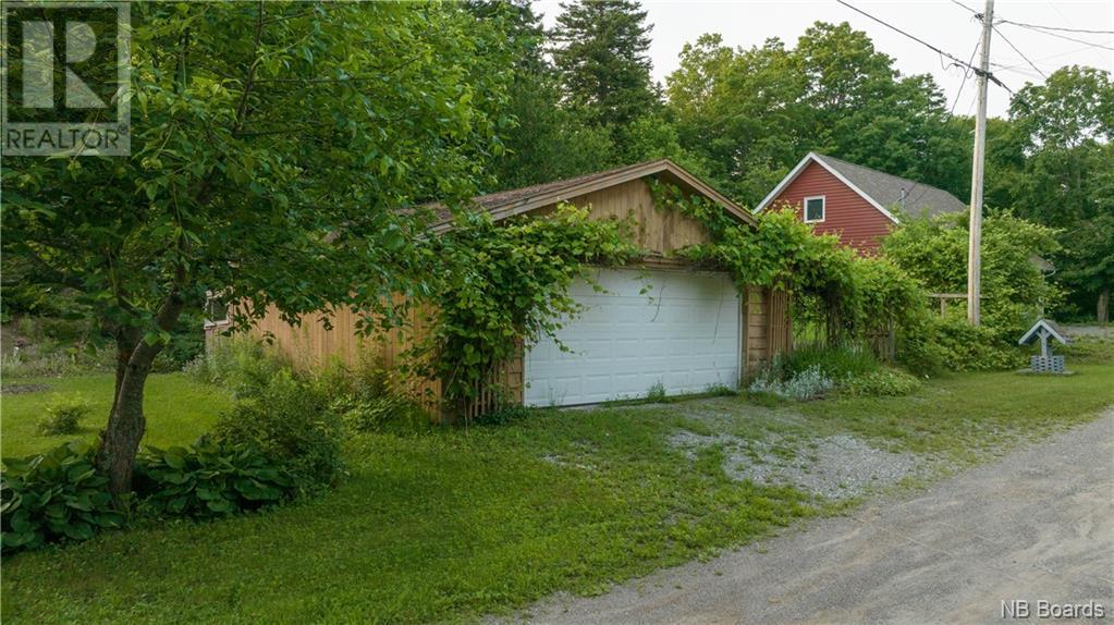 15 Gordon Lane, Rothesay, NB, E2S 1A7 NB089189 Roberts Realty