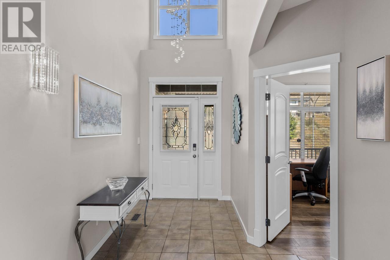 2068 Grasslands Blvd, Kamloops, BC 174039 Amanda Mitchell