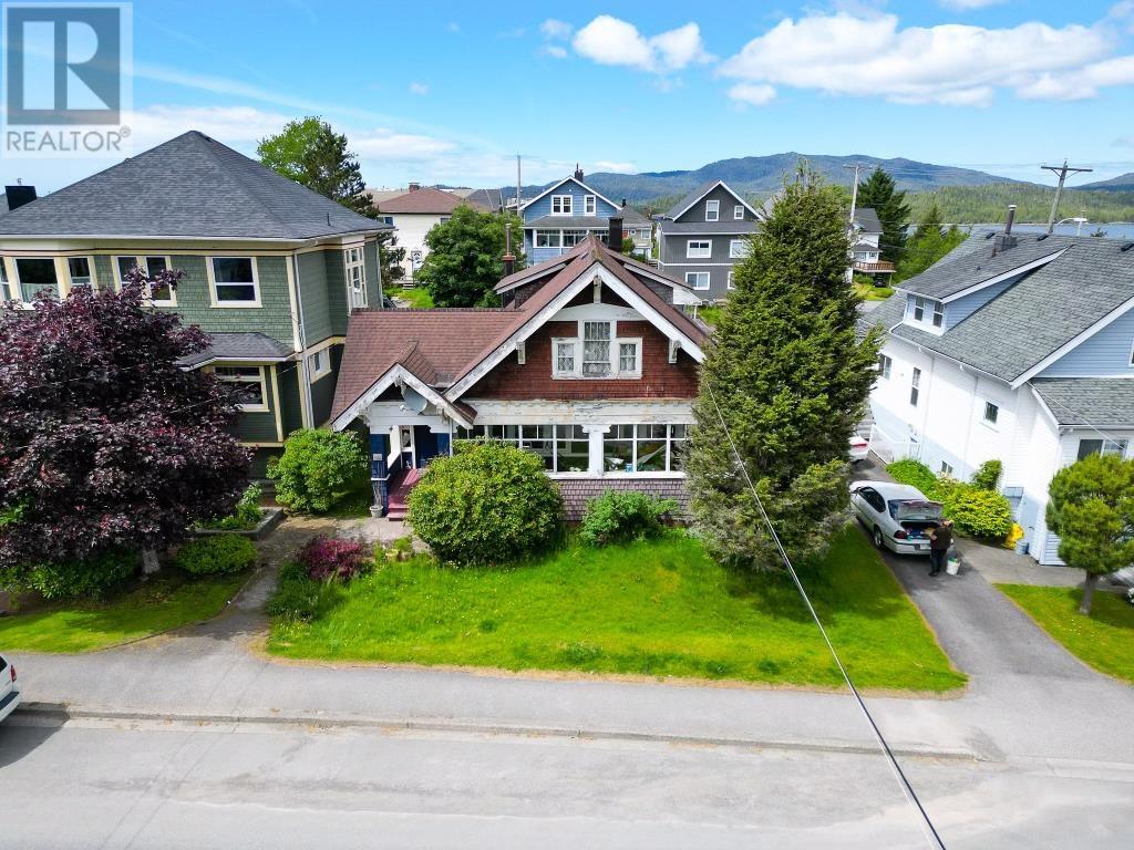 333 5th Avenue, Prince Rupert, BC, V8J 1R8 R2831794 Thai Pham