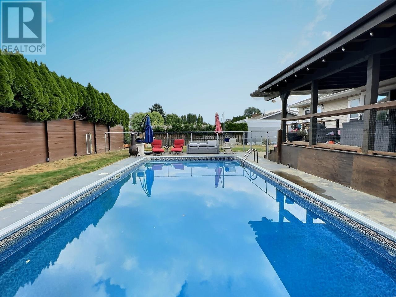 2550 Greenfield Ave, Kamloops, BC, V2B 4P7 175772 Homes for Sale