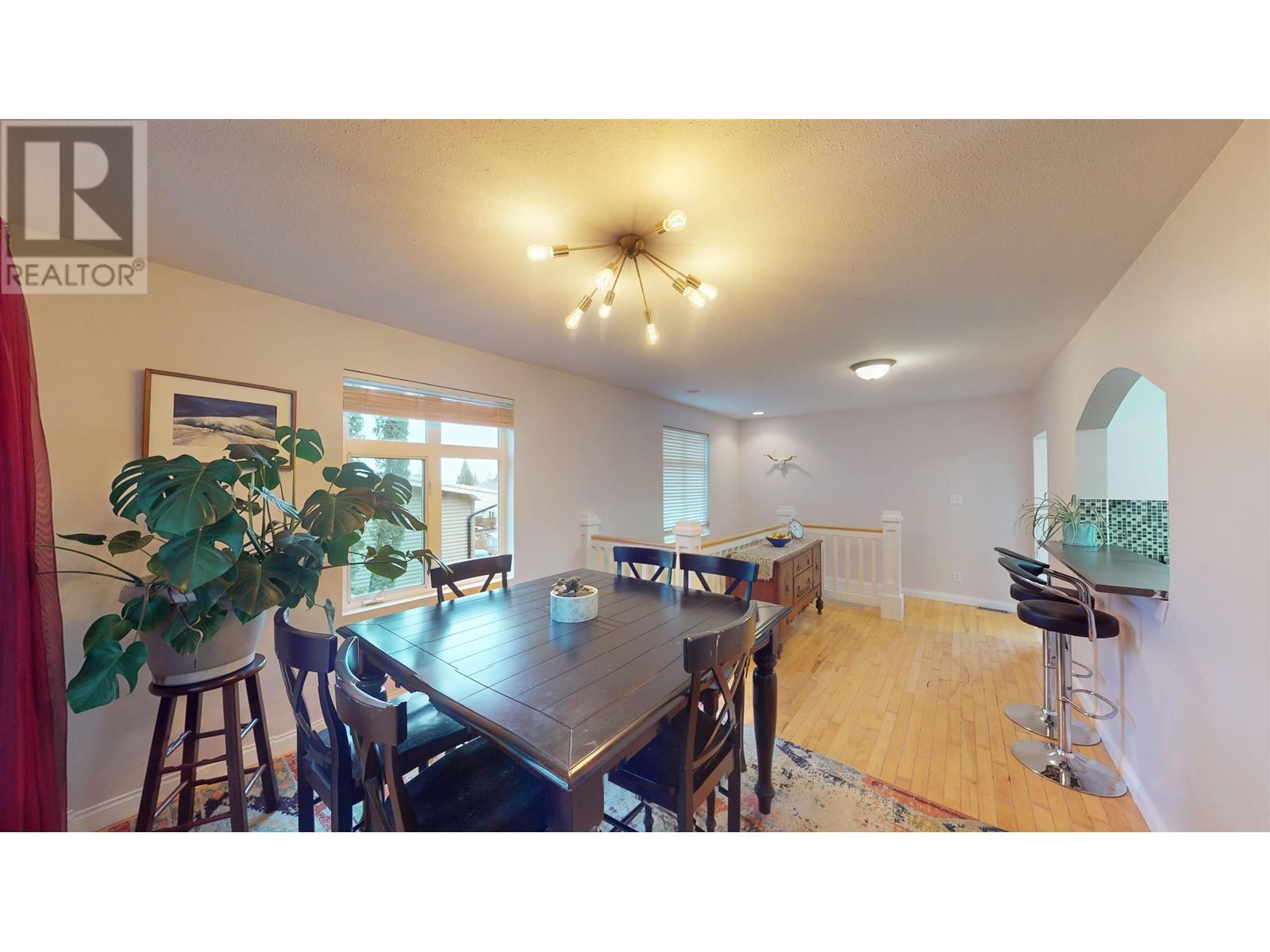 1041 6th Avenue, Prince Rupert, BC, V8J 1X7 R2853035 Thai Pham