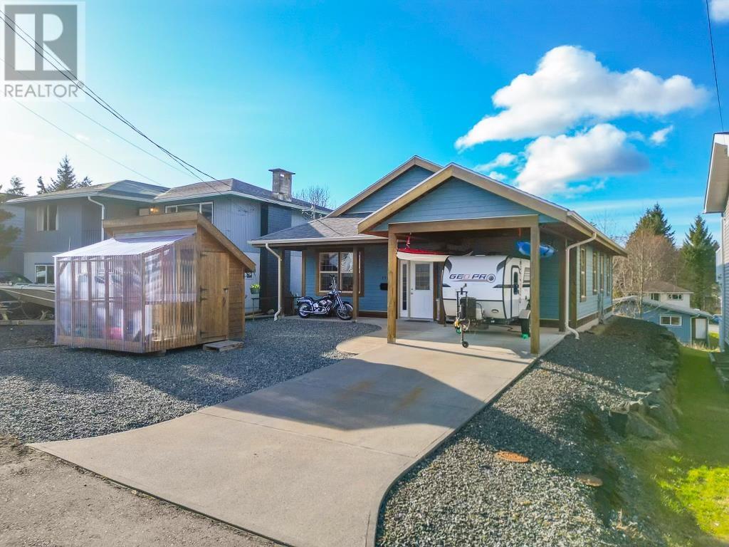 1719 India Avenue, Prince Rupert, BC, V8J 2Y4 R2861002 Thai Pham