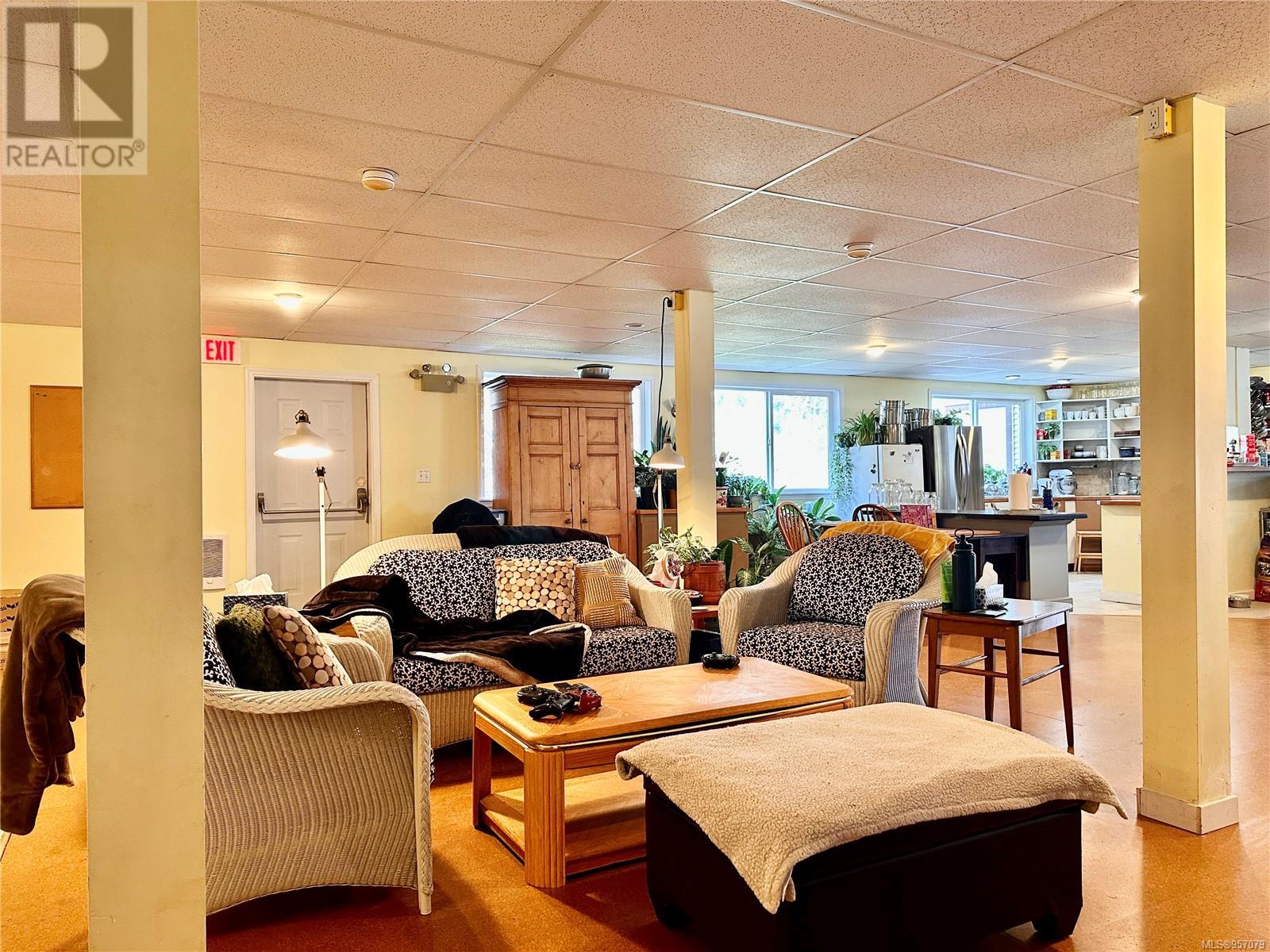 1165 Salmon River Main Line, Sayward, BC, V0P 1R0 957079 Shane