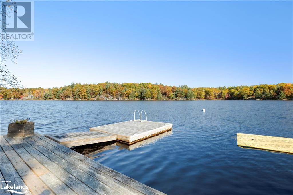 1020 Pine Ridge Road, Gravenhurst, ON, P1P 1R3 40571500 Laura and