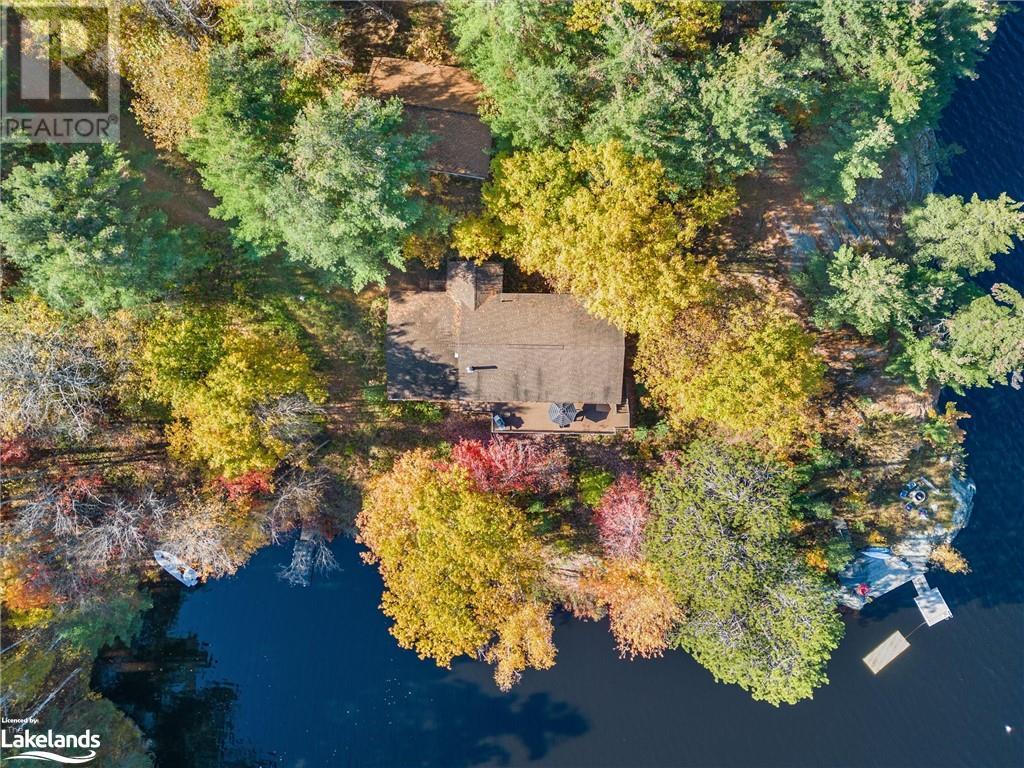 1020 Pine Ridge Road, Gravenhurst, ON, P1P 1R3 40571500 Laura and