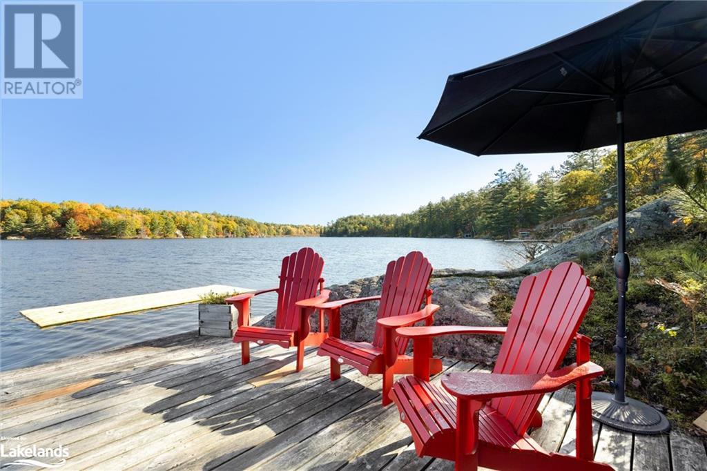 1020 Pine Ridge Road, Gravenhurst, ON, P1P 1R3 40571500 Laura and