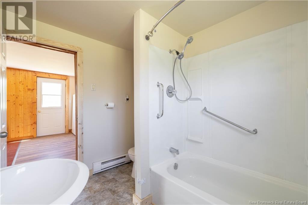 41 Manitoba Road, Searsville, NB, E5P 3Y9 NB099025 Roberts Realty