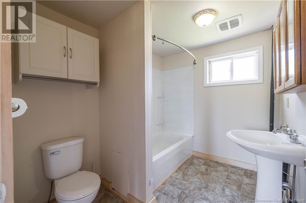 41 Manitoba Road, Searsville, NB, E5P 3Y9 NB099025 Roberts Realty