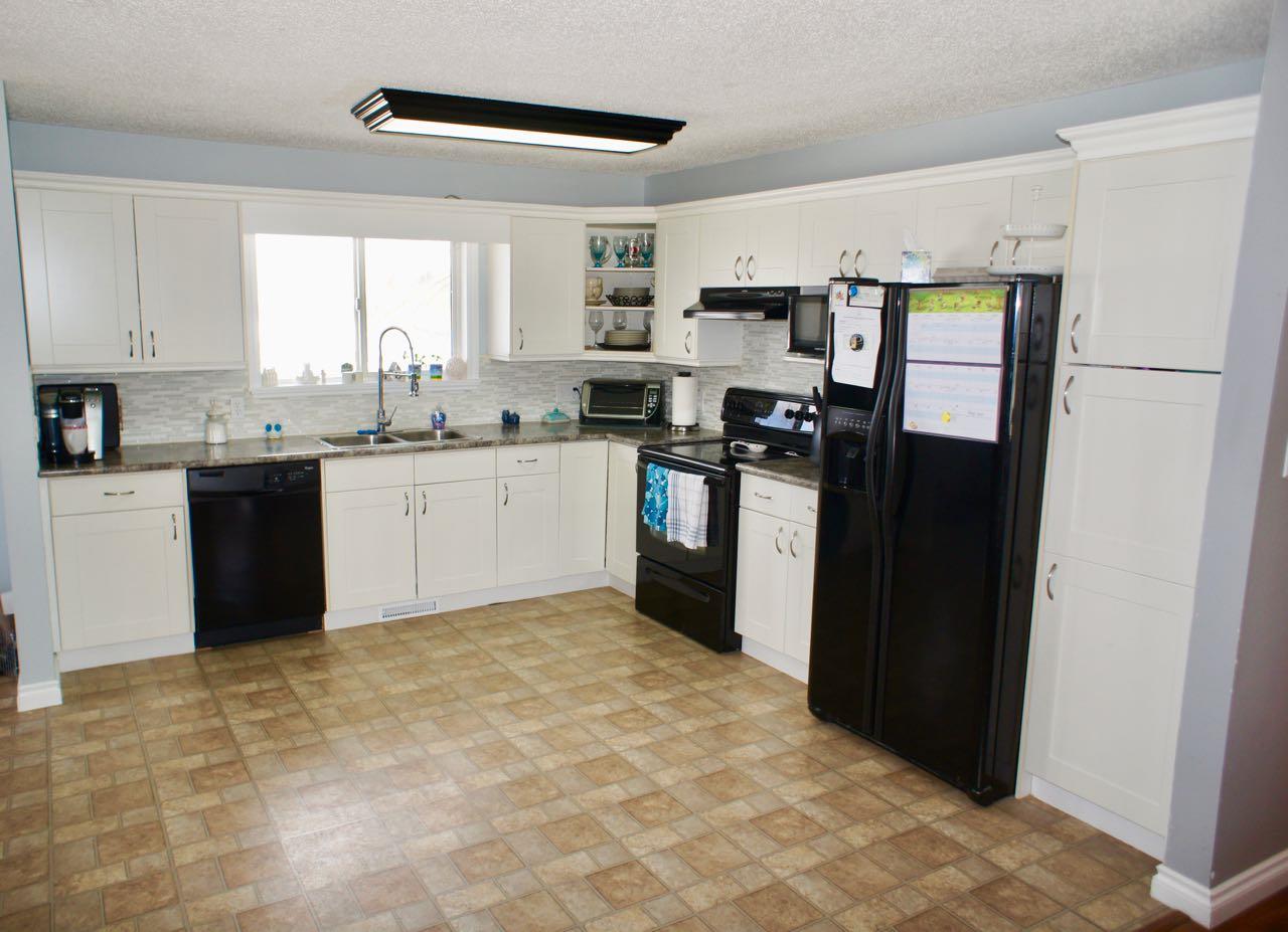 4516 55 Avenue, Lamont, AB E4062159 Jarett Johnson Real Estate