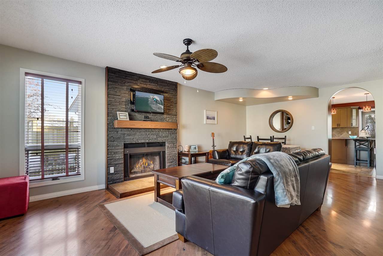 4 Glendale Crescent, Stony Plain, AB | E4098530 | Jazmin ...