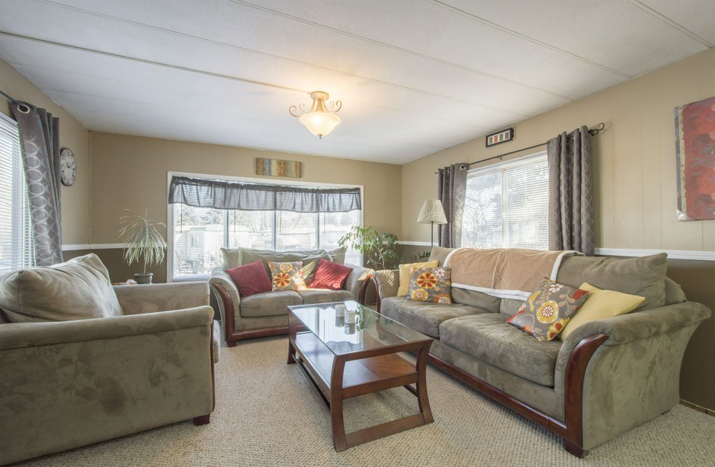 248 305 Calahoo Road, Spruce Grove, AB, T7X 3L2 E4099800 Raspberry