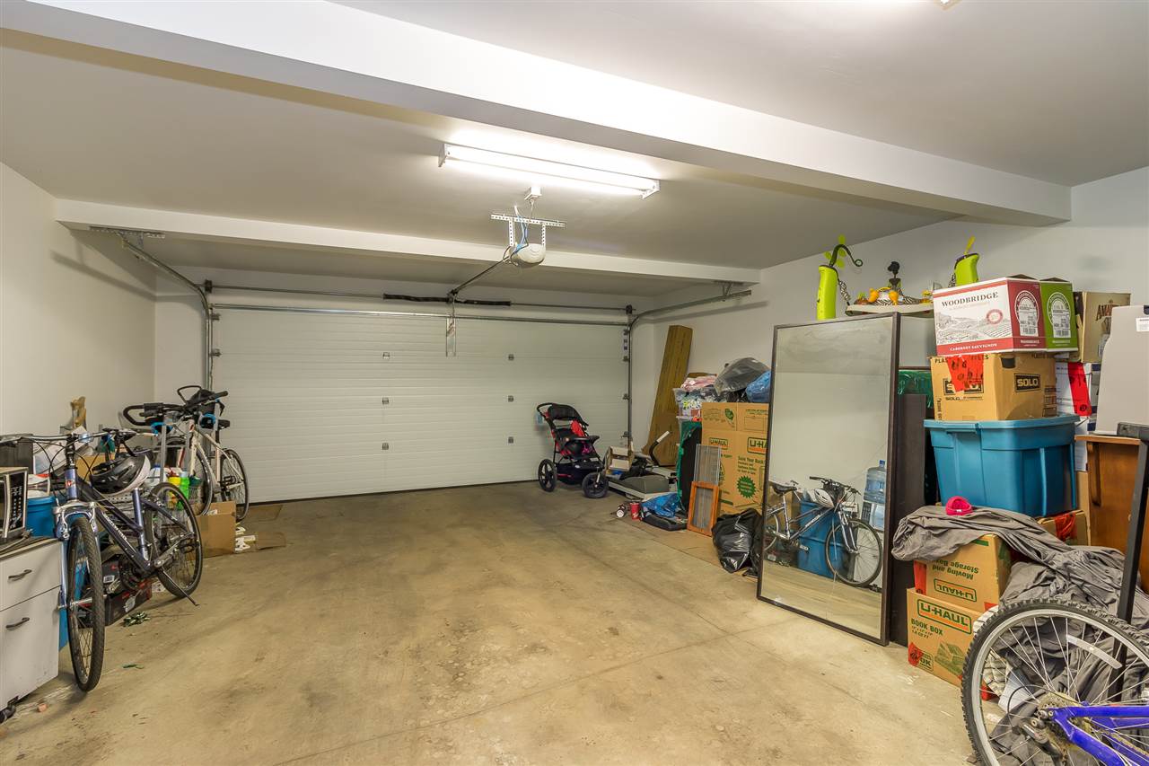 49 675 Albany Way, Edmonton, AB, T6V 0H1 E4120143 David Pickering