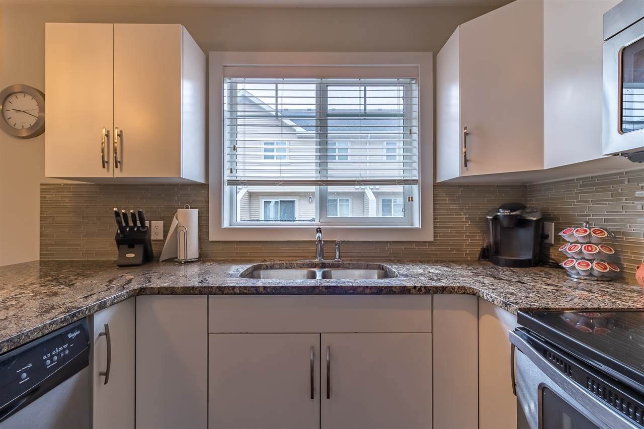 49 675 Albany Way, Edmonton, AB, T6V 0H1 E4120143 David Pickering