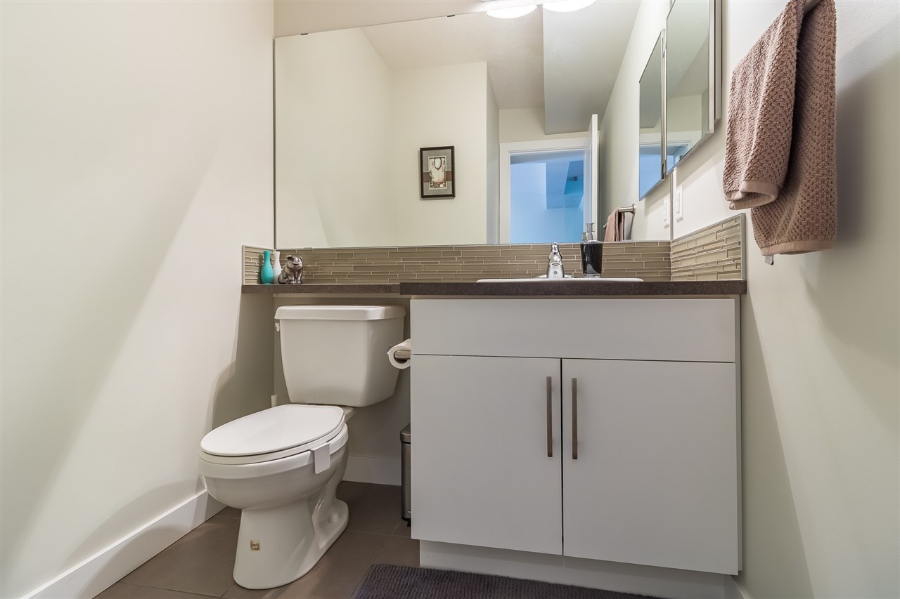 49 675 Albany Way, Edmonton, AB, T6V 0H1 E4120143 David Pickering