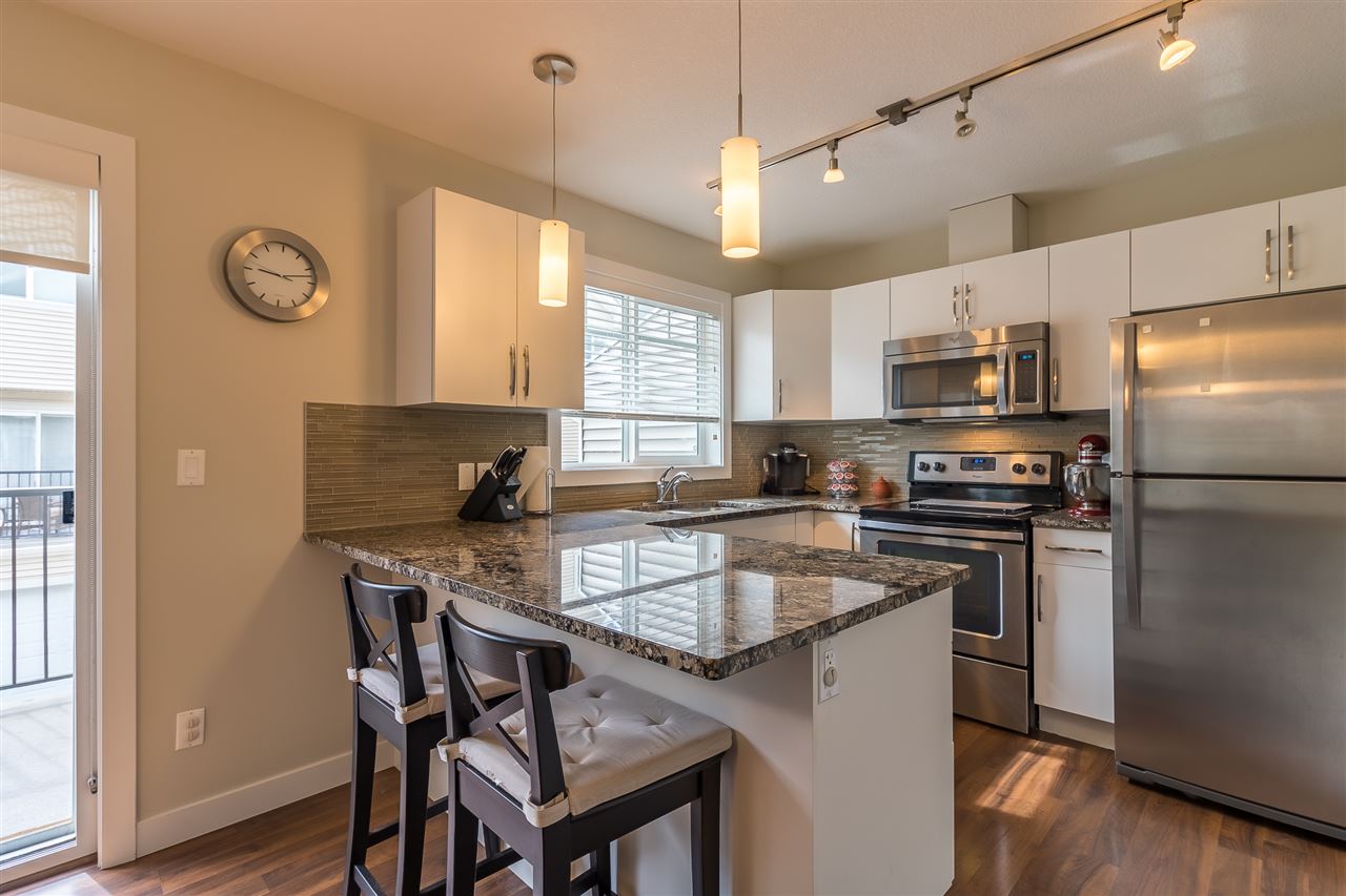 49 675 Albany Way, Edmonton, AB, T6V 0H1 E4120143 David Pickering