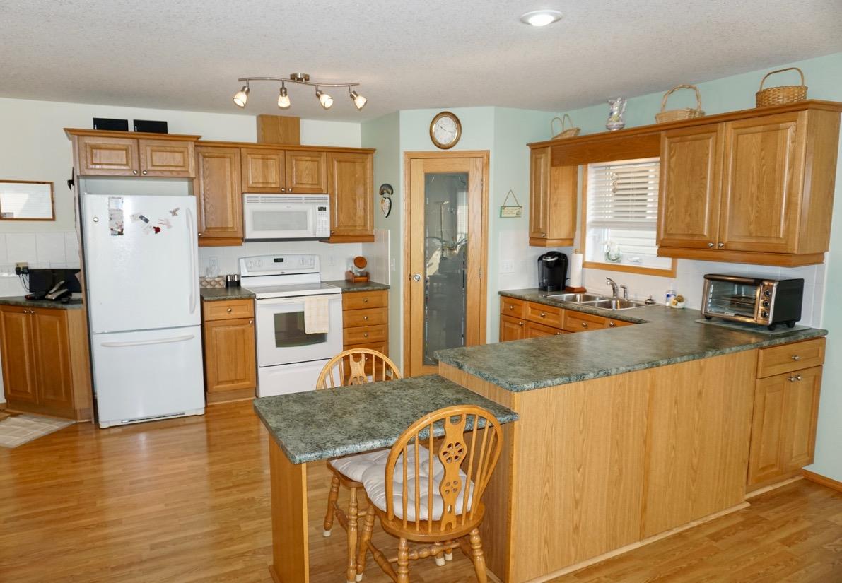 94 8602 Southfort Drive, Fort Saskatchewan, AB, T8L 4R7 E4125569 Jarett Johnson Real Estate