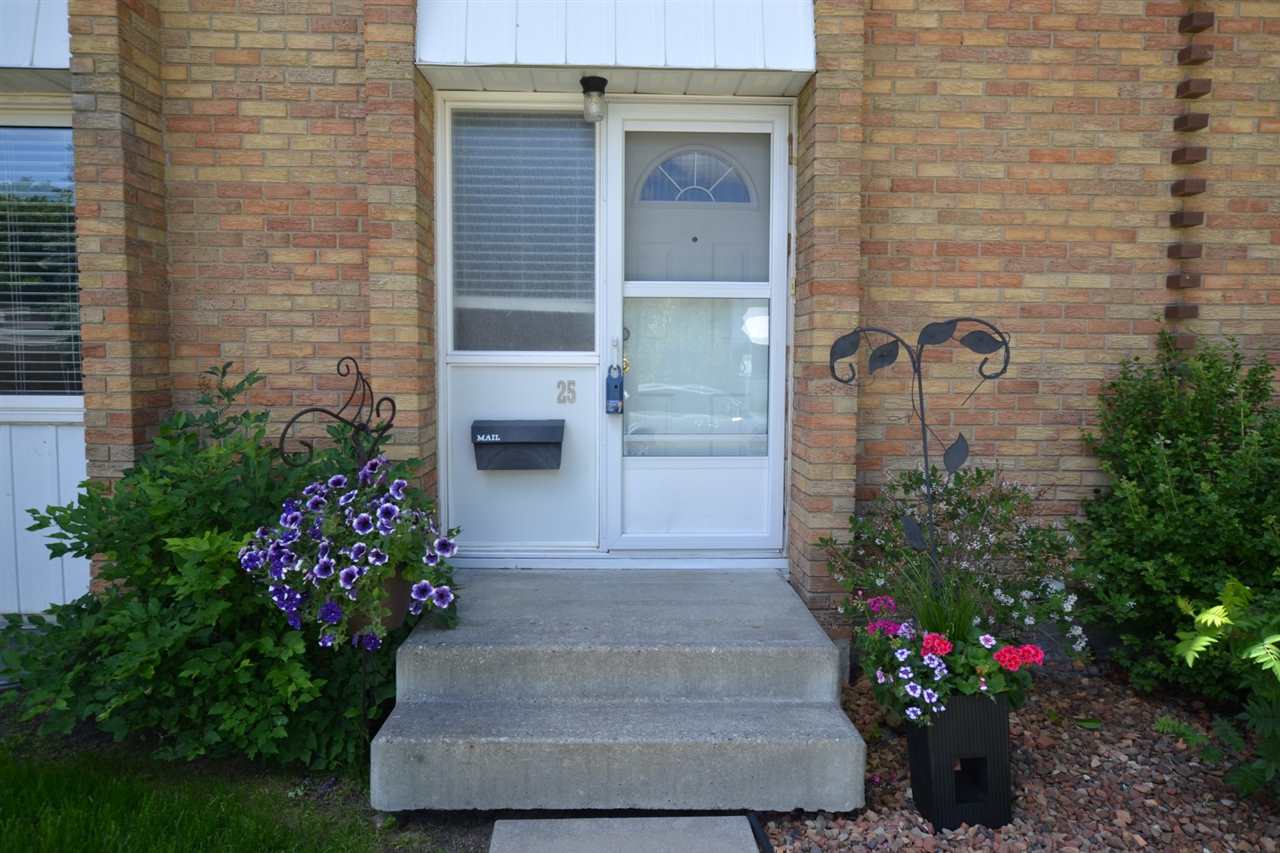 25 Ridgewood Terrace, St. Albert, AB, T8N 0E9 E4140000 David Pickering