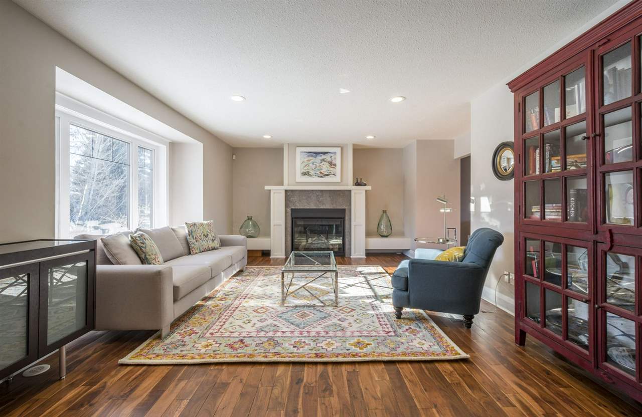 4719 138 Street, Edmonton, AB, T6H 3Y9 E4146201 Ricky Hill