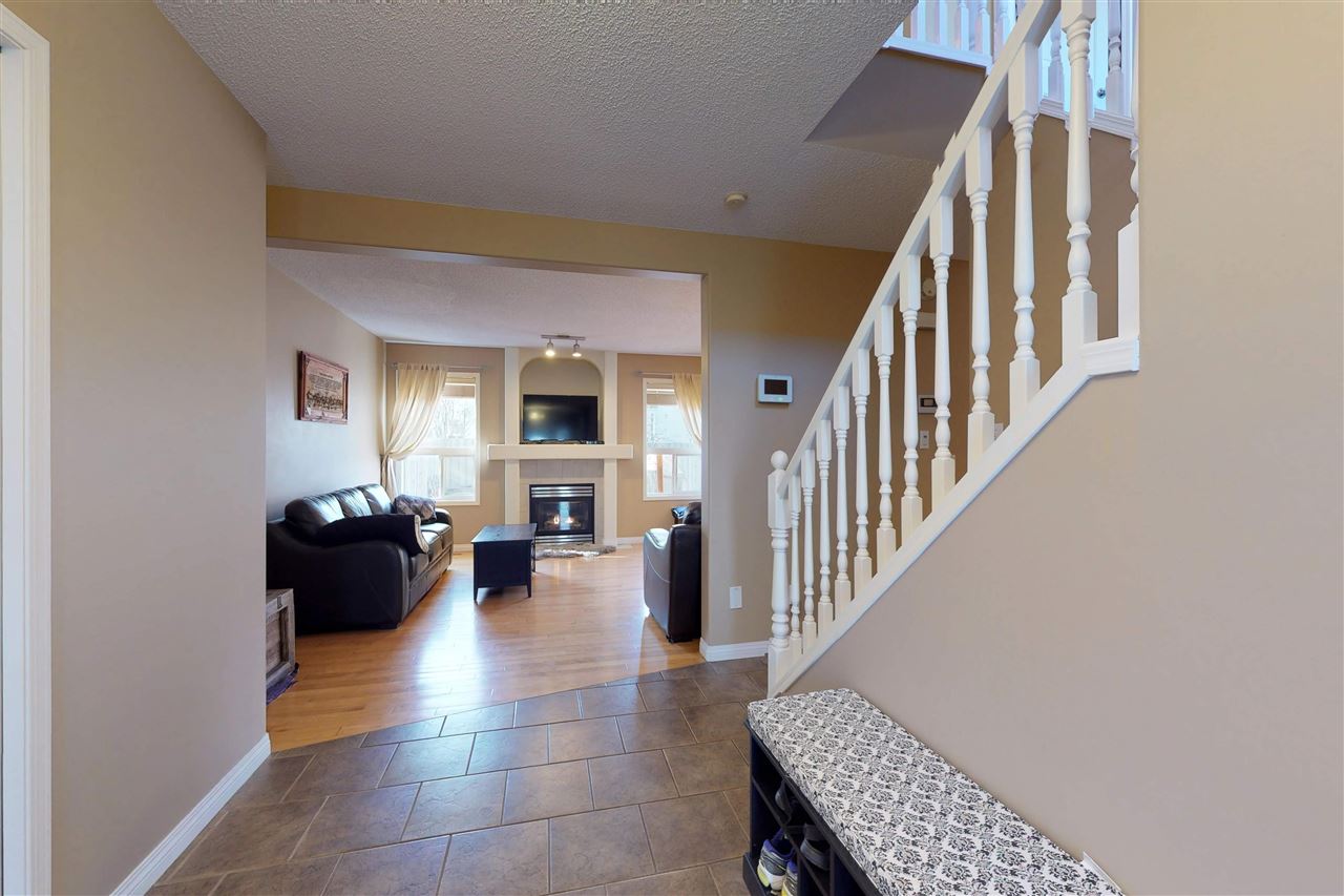 3723 McLean Court, Edmonton, AB, T6W 1M4 E4150715 Benita Pashko Edmonton REALTOR®