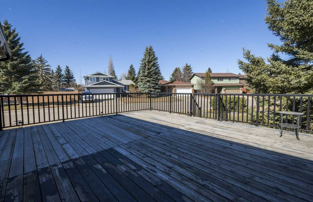 10712 Bearspaw Drive E, Edmonton, AB, T6J 5K3 E4151355 Ricky Hill