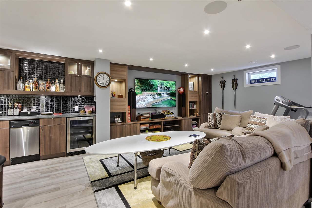 120 Wolf Willow Crescent, Edmonton, AB, T5T 1T2 E4170089 Jamie