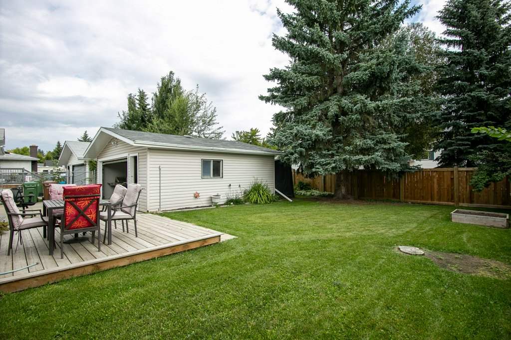 12 Larose Drive, St. Albert, AB, T8N 1S6 E4172665 David Pickering