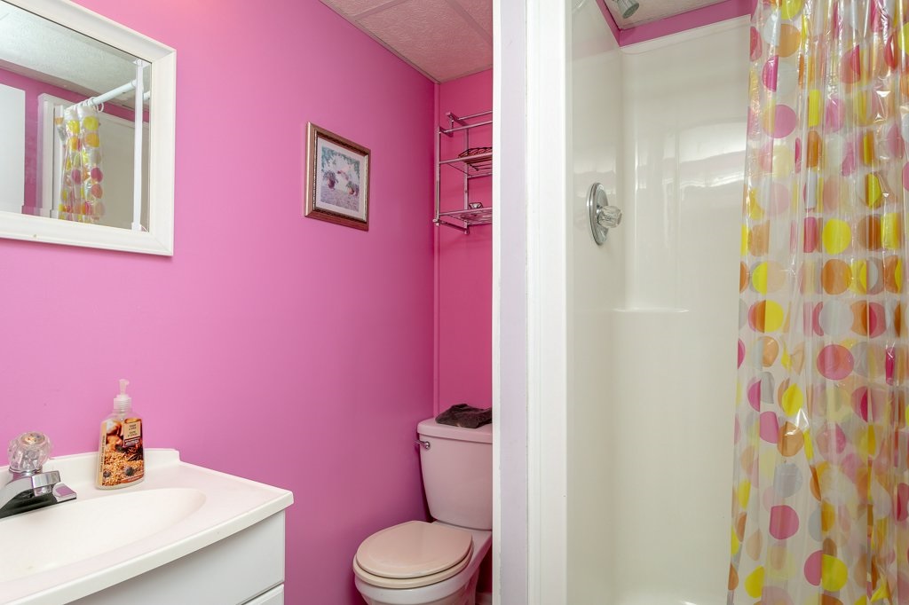 12 Larose Drive, St. Albert, AB, T8N 1S6 E4172665 David Pickering